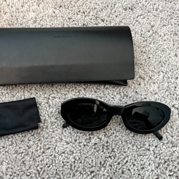 Saint Laurent SL M136 - Picture 1 of 9